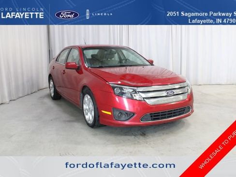 Used 2010 Ford Fusion SE FWD image 1