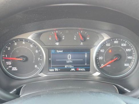 Used 2021 Chevrolet Equinox LT w/ LPO, Cargo Package image 19