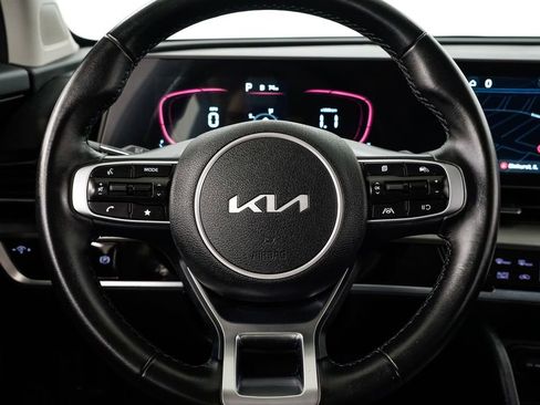 Certified 2025 Kia Sportage EX image 10