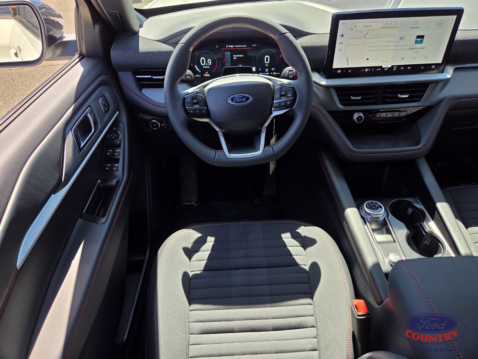 New 2026 Ford Explorer ST-Line w/ ST-Line Street Pack AWD/4WD image 9