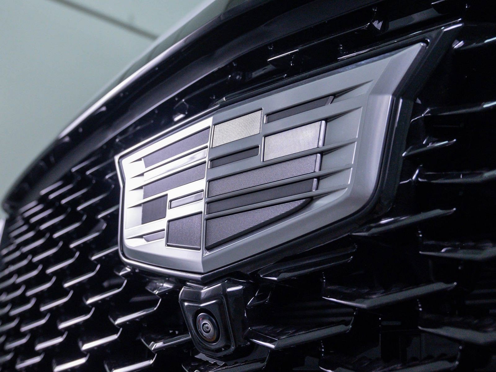 Used 2026 Cadillac Escalade Platinum Sport AWD/4WD image 5