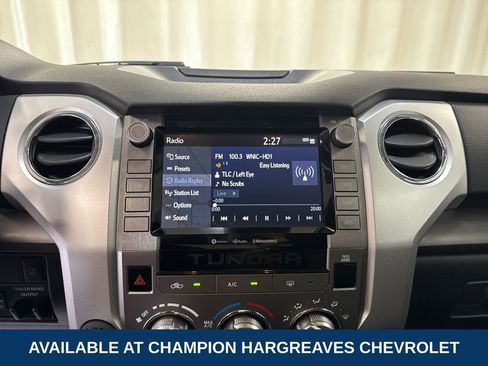 Used 2020 Toyota Tundra SR5 w/ SR5 Upgrade Package AWD/4WD image 17