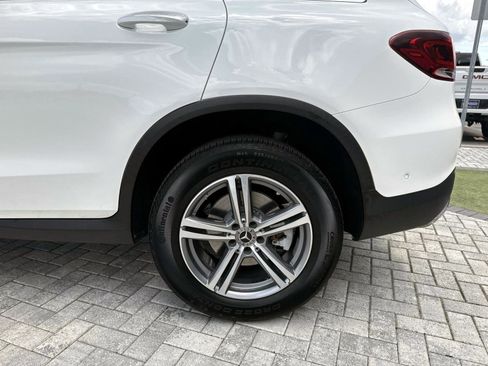 Certified 2021 Mercedes-Benz GLC 300 image 11