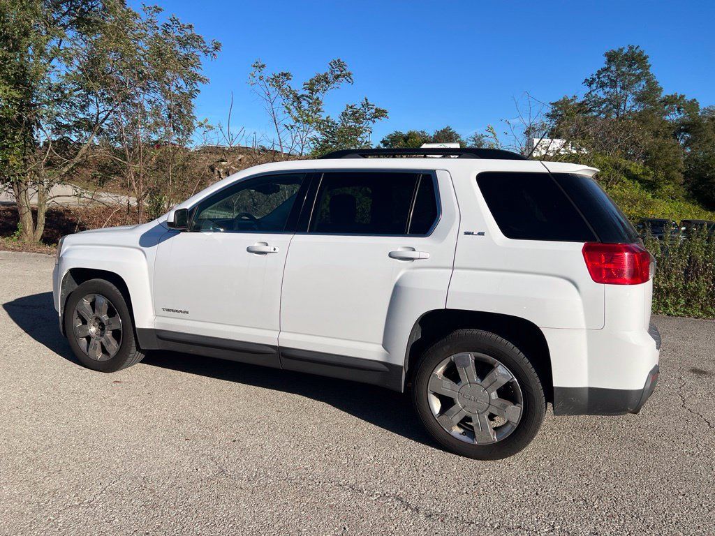 Used 2014 GMC Terrain SLE w/ Convenience Package AWD/4WD image 3