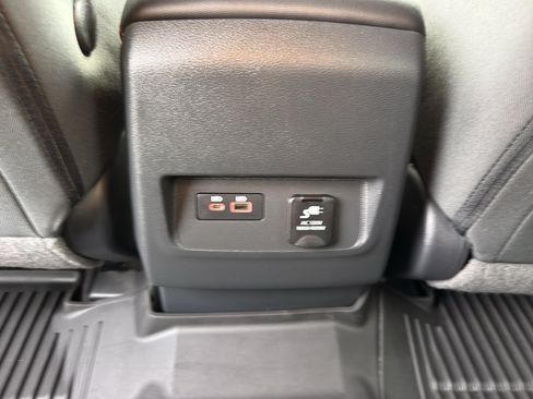Certified 2023 Nissan Frontier PRO-4X w/ Pro Convenience Package AWD/4WD image 29