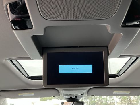 Certified 2024 Honda Odyssey Touring image 34