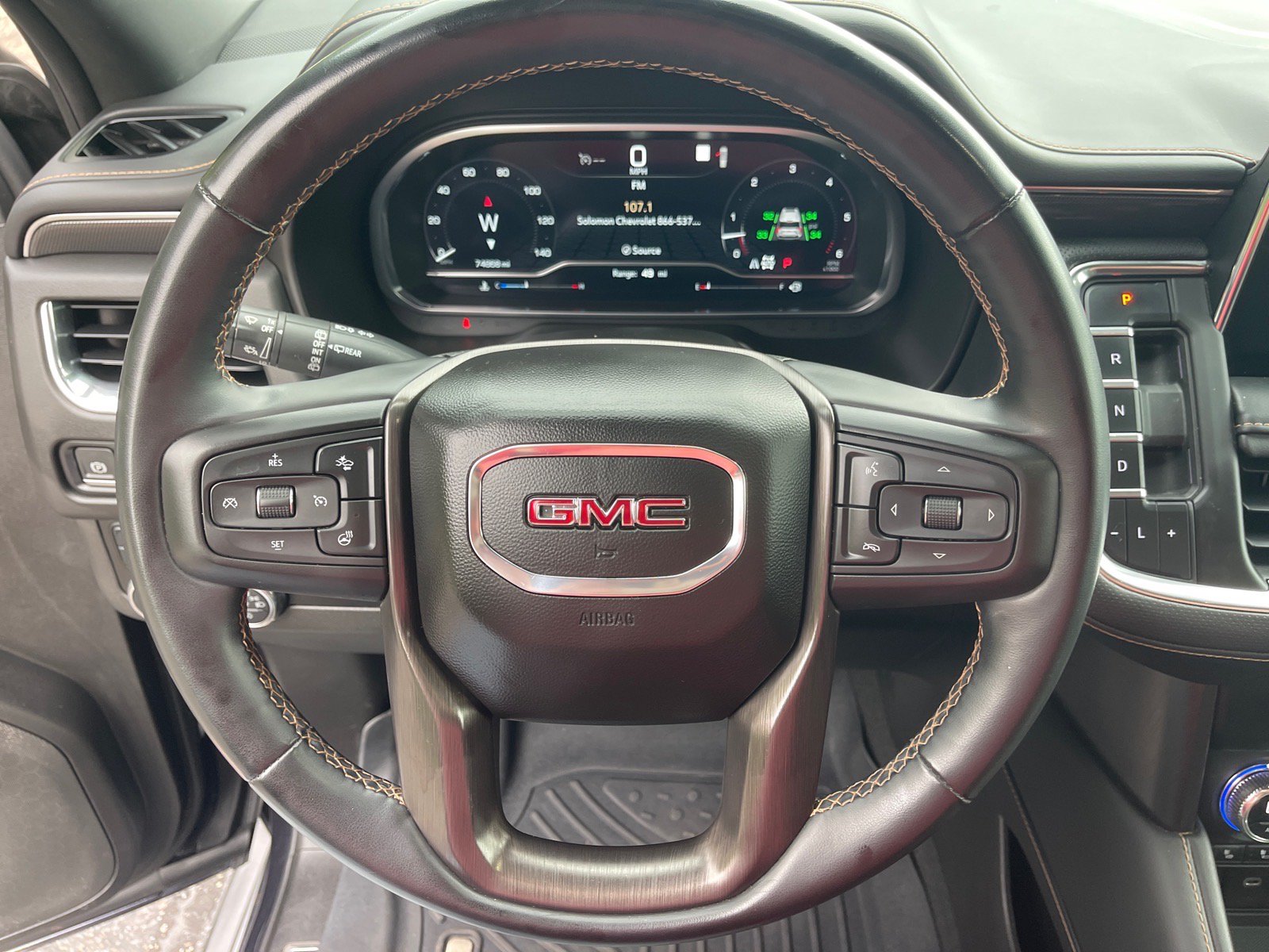 Used 2023 GMC Yukon AT4 w/ AT4 Premium Package AWD/4WD image 7
