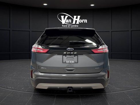 Used 2024 Ford Edge SEL w/ Convenience Package AWD/4WD image 6