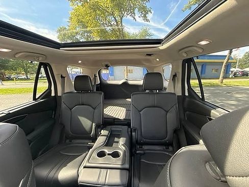 Used 2023 Honda Pilot Elite image 17