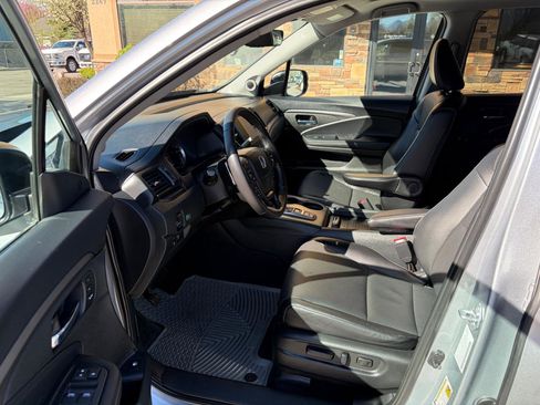 Used 2023 Honda Ridgeline RTL image 4