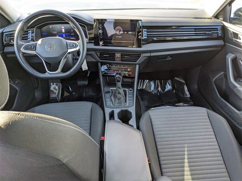 Certified 2025 Volkswagen Jetta S image 14