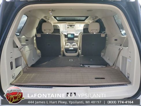 Used 2019 Lincoln Navigator Reserve image 33