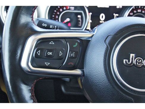 Used 2019 Jeep Wrangler Unlimited Rubicon w/ LED Lighting Group image 13