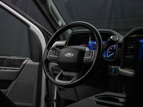 Used 2022 Ford F150 XLT w/ Equipment Group 302A High image 15