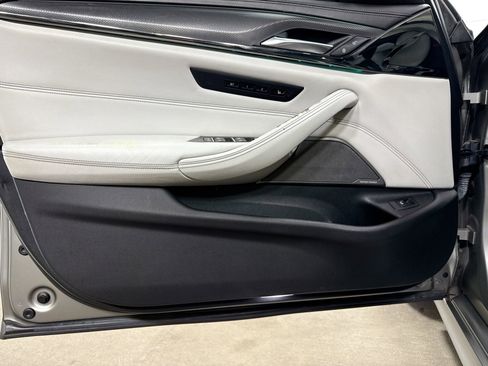 Used 2019 BMW M5 Base w/ Executive Package image 22