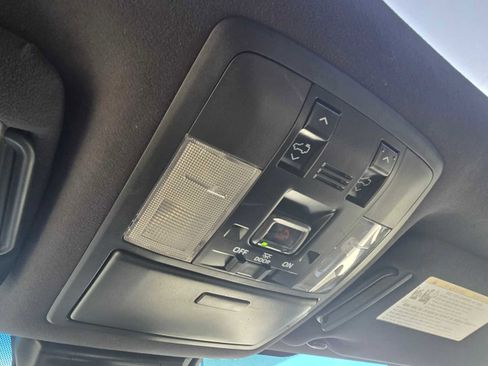 Used 2023 Lexus GX 460 Premium image 33