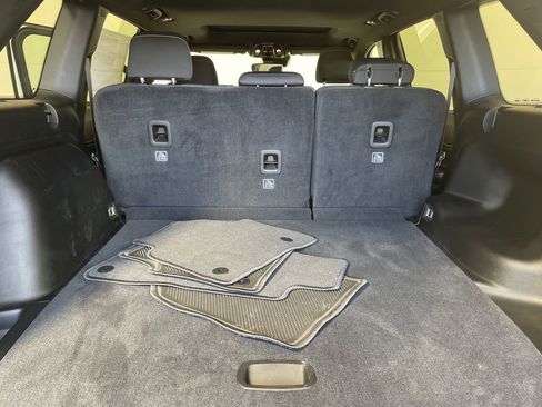 New 2025 Jeep Grand Cherokee Laredo X w/ Luxury Tech Group I image 10