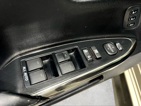 Used 2014 Toyota Avalon XLE Premium image 34