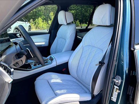 New 2026 BMW X5 sDrive40i w/ Climate Comfort Package RWD image 7
