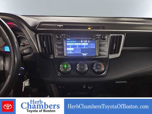 Used 2016 Toyota RAV4 LE AWD/4WD image 15