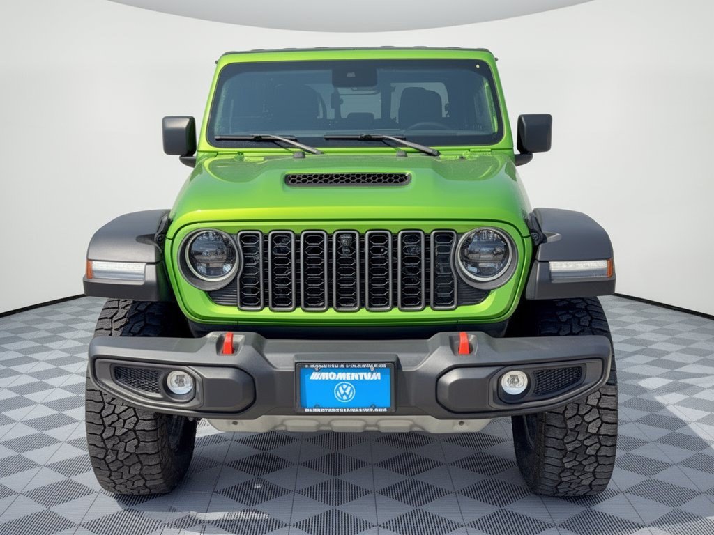 Used 2025 Jeep Gladiator Mojave w/ Convenience Group AWD/4WD image 6