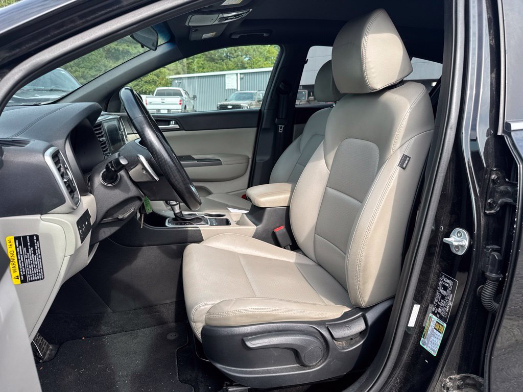 Used 2020 Kia Sportage S w/ S Sunroof Package AWD/4WD image 10
