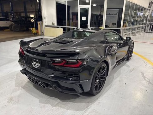 Used 2024 Chevrolet Corvette Z06 w/ Battery Protection Package image 9