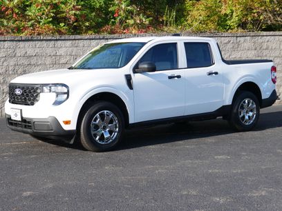 Used 2025 Ford Maverick XL