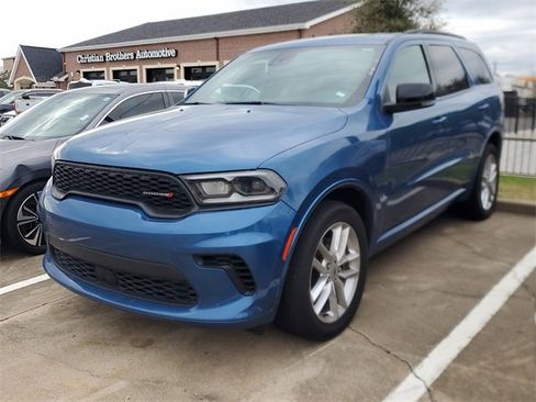 Used 2024 Dodge Durango GT image 11