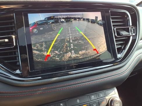 Certified 2024 Dodge Durango GT AWD/4WD image 18