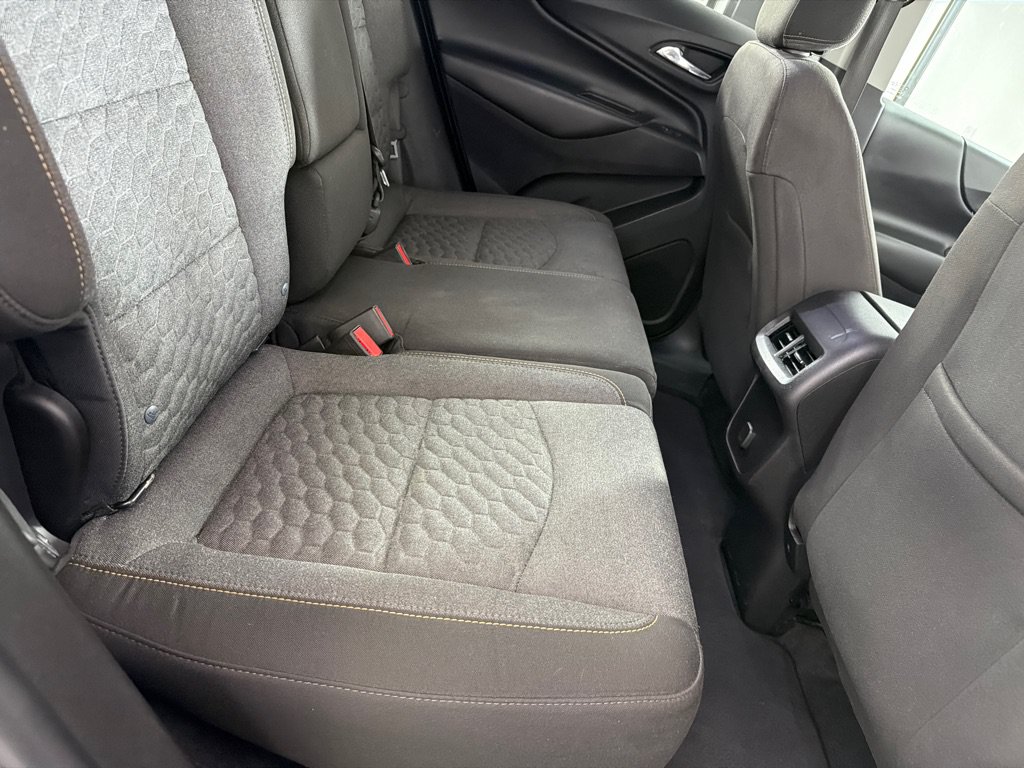 Used 2018 Chevrolet Equinox LT FWD image 21