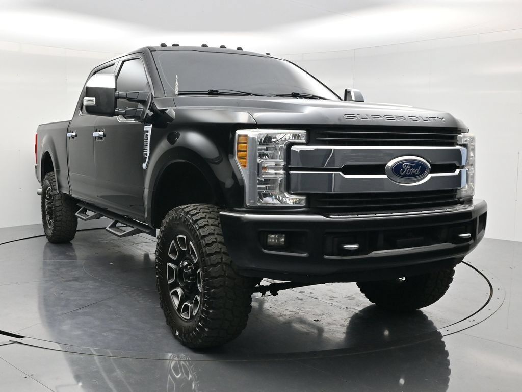 Used 2017 Ford F250 Lariat w/ Chrome Package AWD/4WD image 3