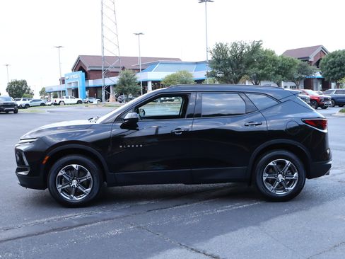Used 2024 Chevrolet Blazer LT w/ Convenience Package FWD image 29