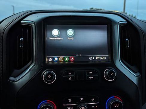 Used 2021 Chevrolet Silverado 2500 LTZ w/ LTZ Texas Edition image 29