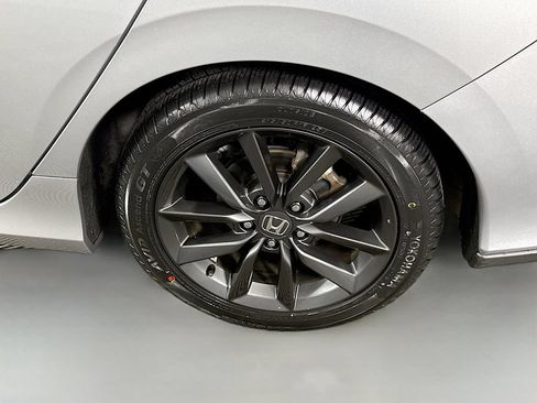 Used 2020 Honda Civic EX image 32