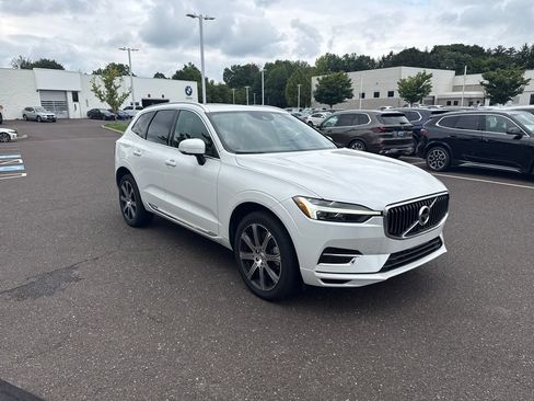 Used 2021 Volvo XC60 T8 Inscription w/ Advanced Package AWD/4WD image 7