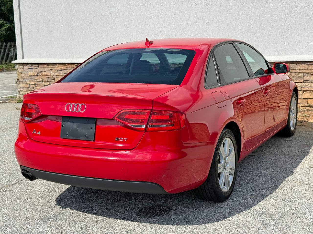 Used 2010 Audi A4 2.0T Premium w/ Bluetooth/Homelink Pkg FWD image 6