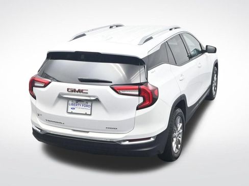 Used 2024 GMC Terrain SLT AWD/4WD image 29