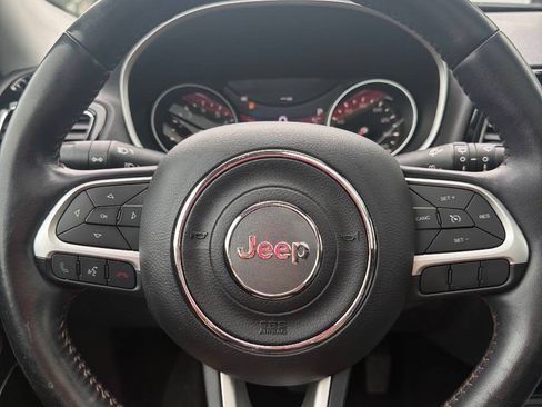 Used 2018 Jeep Compass Limited w/ Navigation Group AWD/4WD image 26