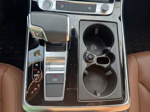 Used 2023 Audi Q8 Premium Plus w/ Premium Plus Package image 20