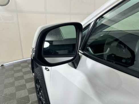 Used 2023 Toyota RAV4 XLE FWD image 10