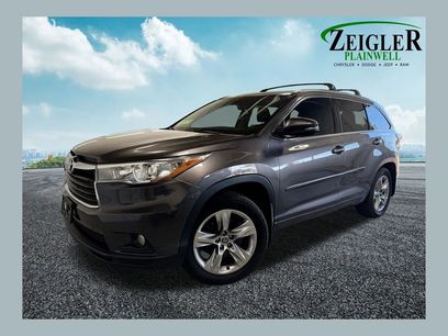 Used 2016 Toyota Highlander Limited