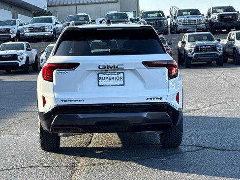 New 2026 GMC Terrain AT4 w/ LPO, Black Badging Package image 4