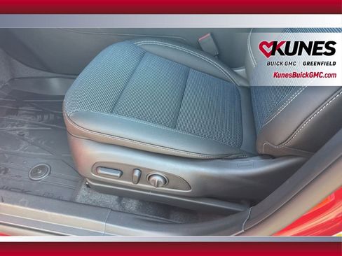 New 2026 Buick Envista Preferred w/ Convenience I Package image 14