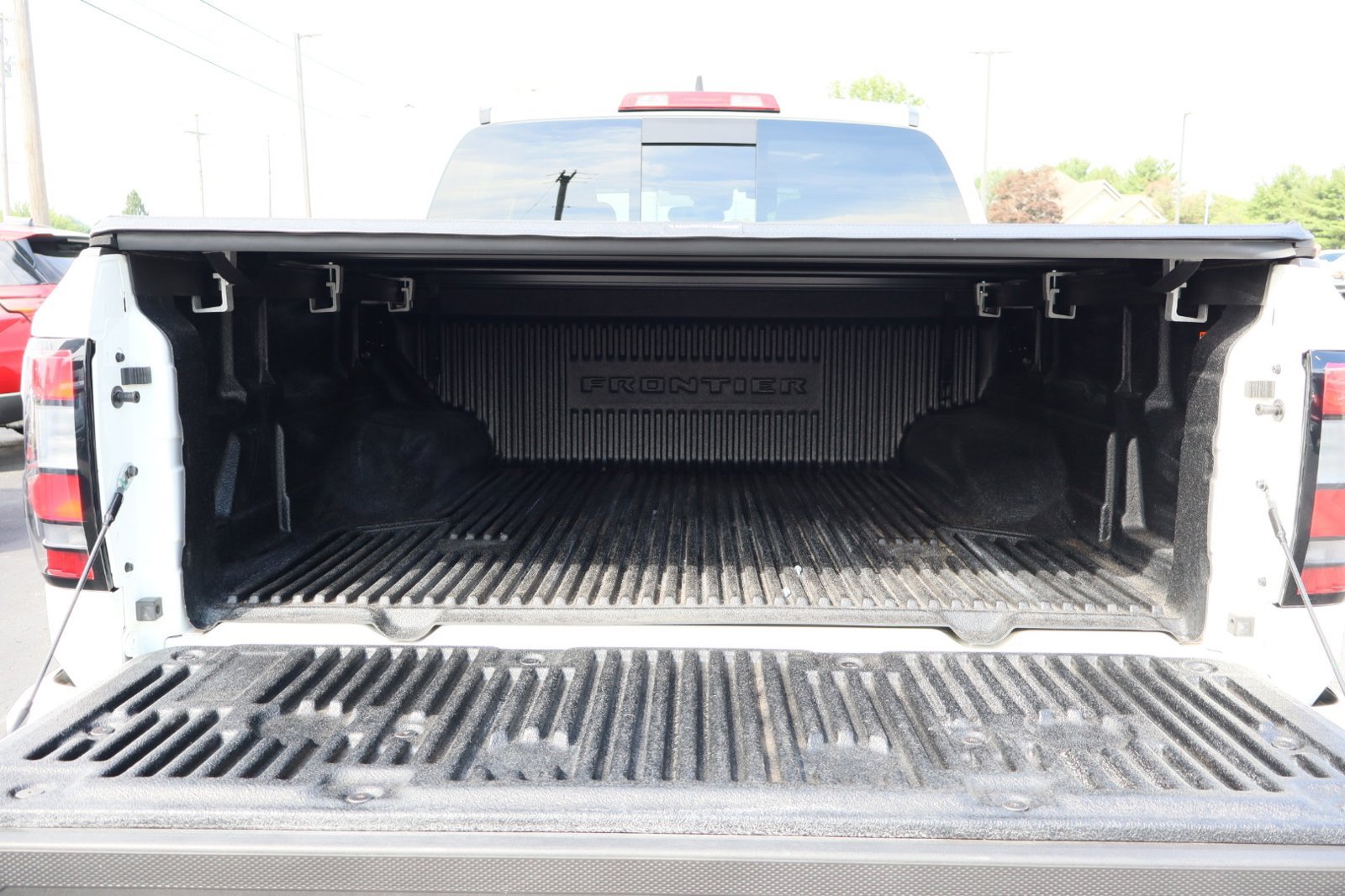 Used 2025 Nissan Frontier SV w/ Tow Package AWD/4WD image 26