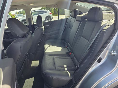 Used 2022 Subaru Legacy Limited image 13