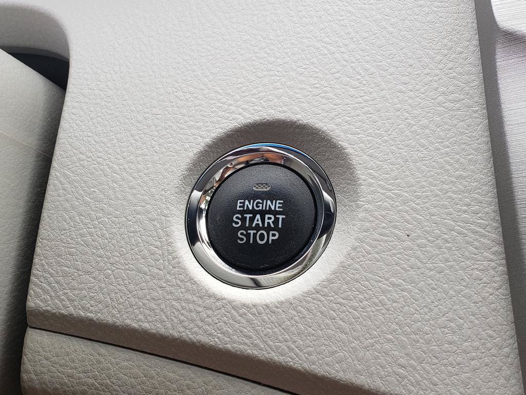 Used 2011 Toyota Avalon Limited FWD image 25