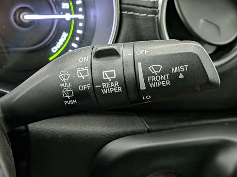 Used 2022 Jeep Wrangler Unlimited Sahara w/ Cold Weather Group image 26