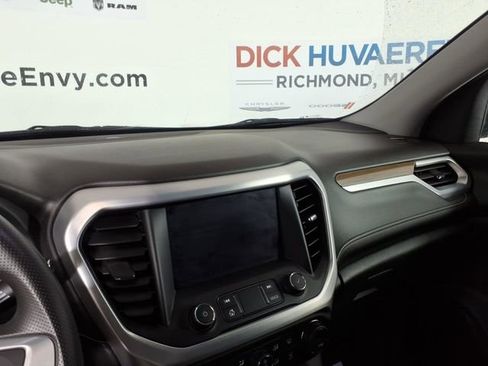Used 2021 GMC Acadia SLE w/ Driver Convenience Package image 25
