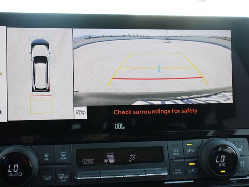 Certified 2025 Toyota Grand Highlander AWD image 35